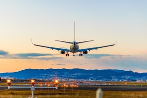 airplane take off landing airport