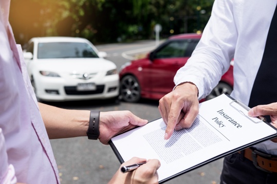 insurance adjuster 